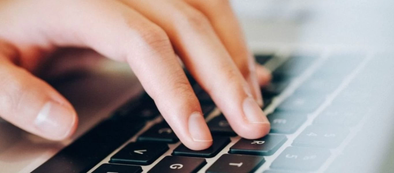 Νέες απάτες μέσω email - Κλέβουν χρηματικά ποσά με ψεύτικα λογότυπα τραπεζών